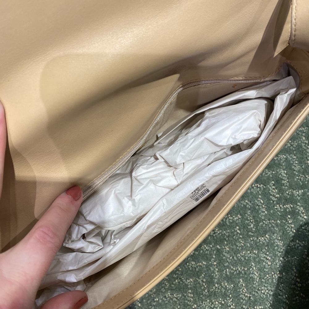 Beige Purse - Picture 6 of 9